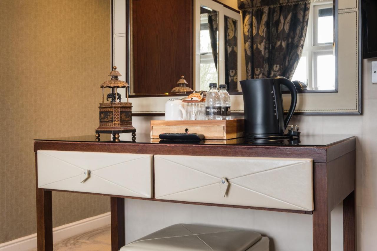 The Howbeck & The Retreat Incl Off-Site Health Club And Parking Ev Point Available Уиндермир Экстерьер фото